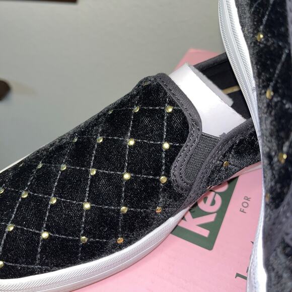 MSRP $95 Kate Spade New York Round Toe Rubber Sole Casual Logo Sneakers Size 7 - Picture 3 of 6
